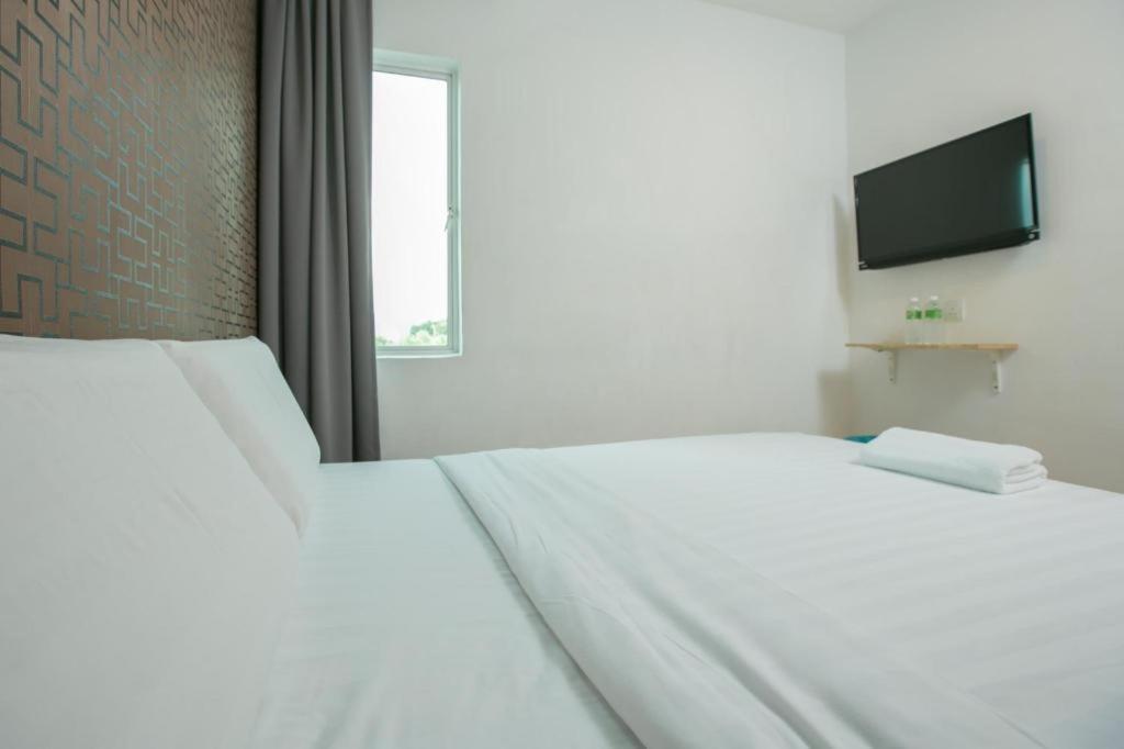 1 Hotel Mahkota Cheras Buitenkant foto